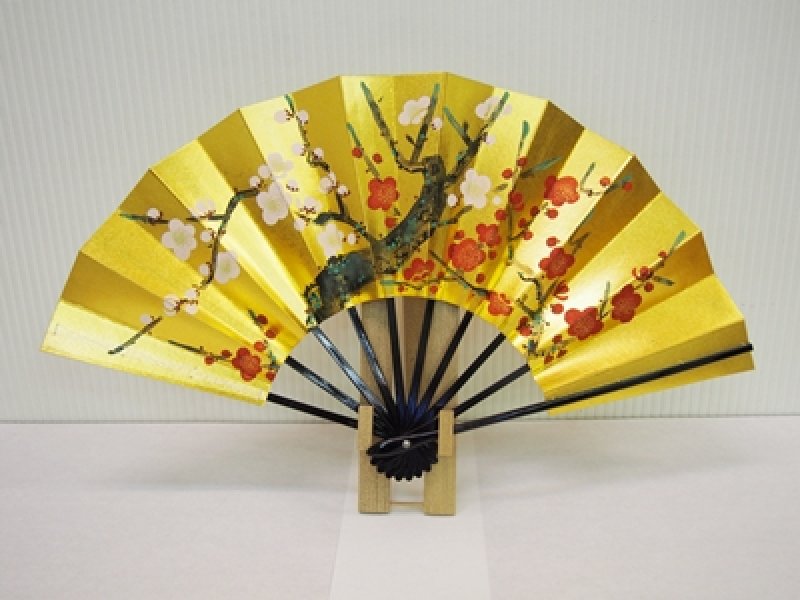 画像1: 飾り扇・扇立てセット（両金・紅白梅）  (1)